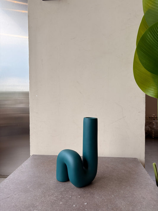 Folkstory sculptural decor